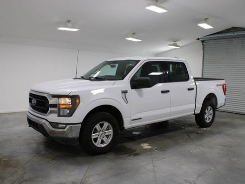 Used 2023 Ford F150 XLT w/ Equipment Group 301A Mid AWD/4WD image 4