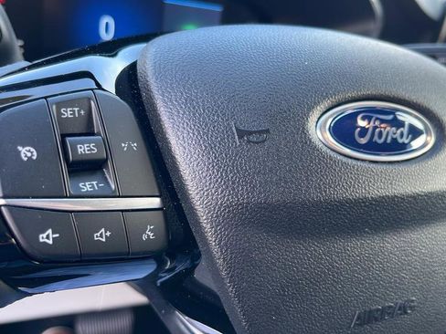 Used 2023 Ford Escape Active AWD/4WD image 17