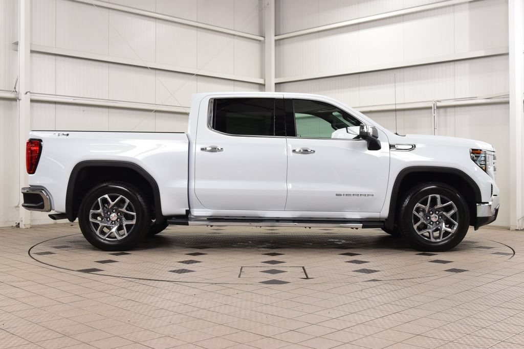 Used 2026 GMC Sierra 1500 SLT w/ SLT Premium Package AWD/4WD image 9