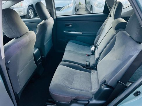 Used 2013 Toyota Prius V Three FWD image 17
