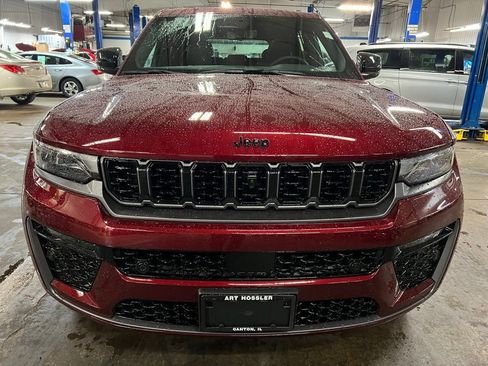 New 2026 Jeep Grand Cherokee Limited image 10