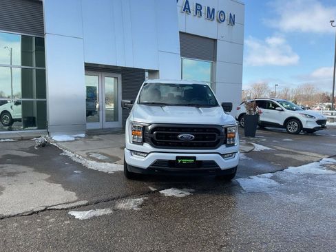 Used 2022 Ford F150 XLT w/ Equipment Group 302A High image 10