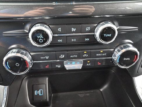 Used 2022 Ford F150 XLT w/ Equipment Group 302A High AWD/4WD image 27