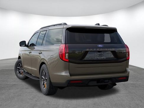 New 2027 Ford Expedition Tremor w/ Driver's Package AWD/4WD image 8