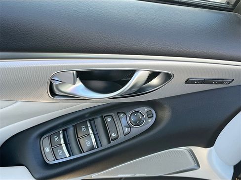 Used 2023 INFINITI Q50 Luxe w/ Cargo Package image 17