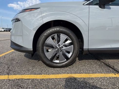 Used 2025 Nissan Murano SL AWD/4WD image 42