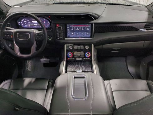 Used 2024 GMC Yukon Denali w/ Max Trailering Package image 15