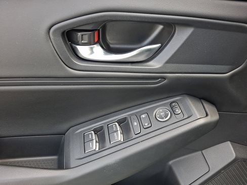 Certified 2023 Honda Accord EX image 12