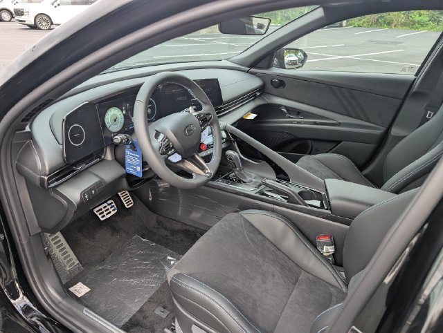 New 2026 Hyundai Elantra N FWD image 14