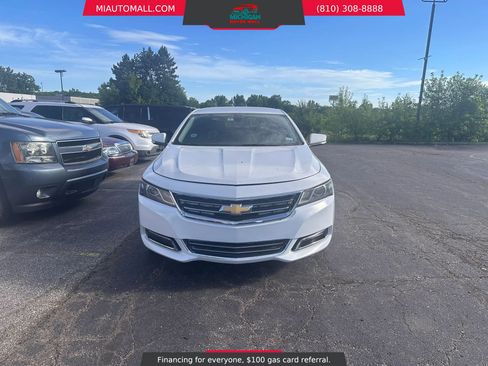 Used 2017 Chevrolet Impala LT FWD image 2