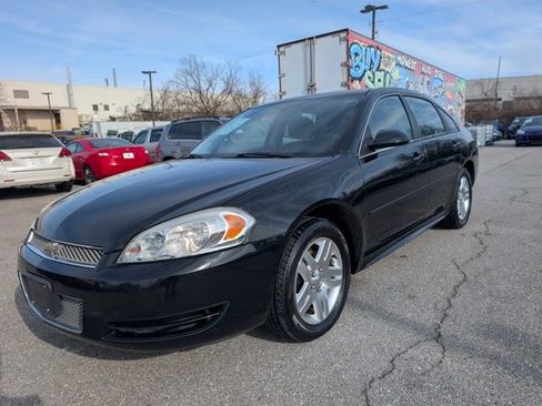 Used 2016 Chevrolet Impala LT image 3