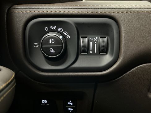 New 2026 RAM 1500 Limited AWD/4WD image 26