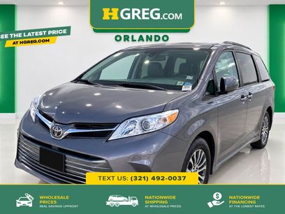 Used 2019 Toyota Sienna XLE w/ XLE Navigation Package