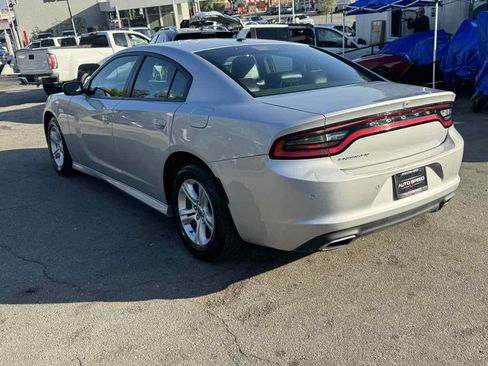 Used 2021 Dodge Charger SXT w/ Leather Interior Group RWD image 5