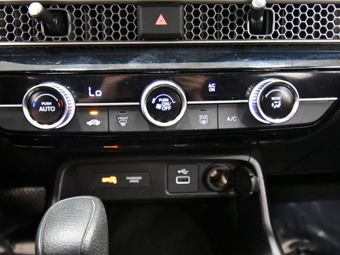 Certified 2023 Honda Civic LX image 23