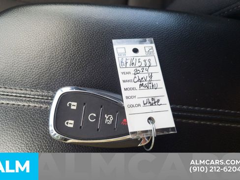 Used 2024 Chevrolet Malibu LT FWD image 18