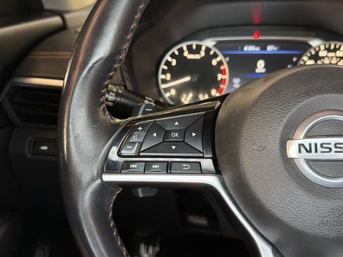 Used 2020 Nissan Altima 2.5 SR w/ Premium Package FWD image 25