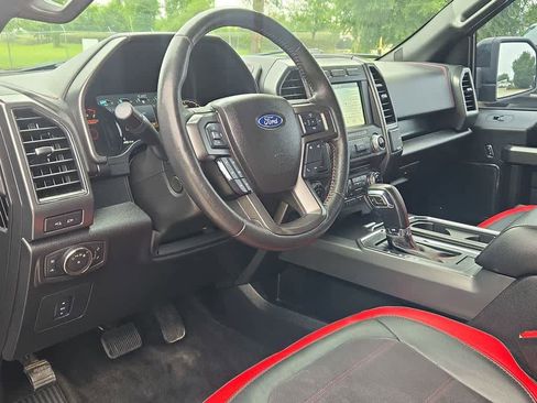 Used 2017 Ford F150 Lariat w/ Equipment Group 502A Luxury AWD/4WD image 10