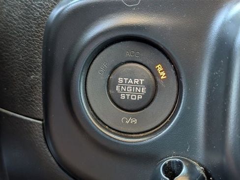 Used 2019 Jeep Wrangler Unlimited Sport S image 21