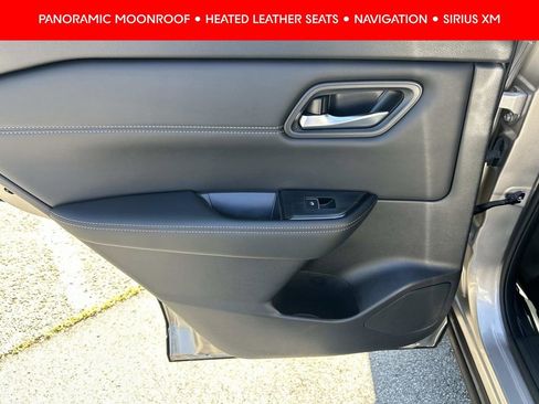 Certified 2025 Nissan Rogue SL w/ Tech Package AWD/4WD image 23