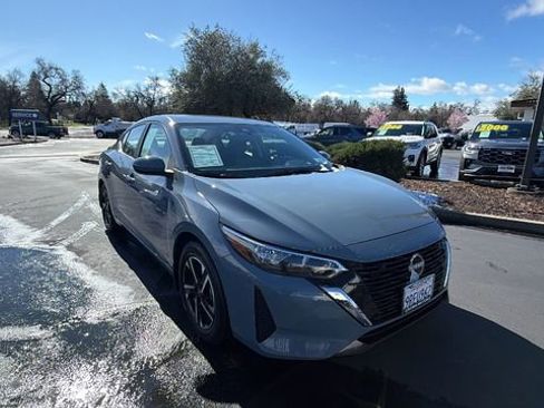 Used 2025 Nissan Sentra SV w/ All-Weather Package image 2