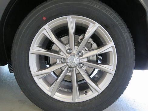 Used 2024 Honda CR-V EX-L image 3