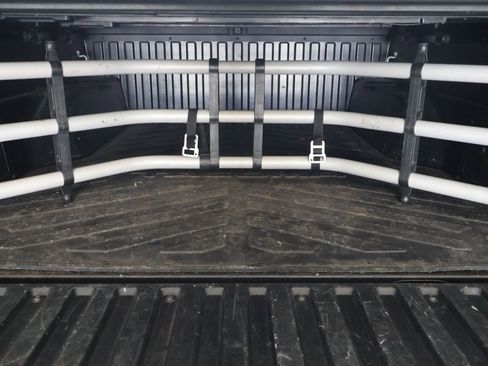 Used 2016 Toyota Tacoma Limited w/ Towing Package image 14