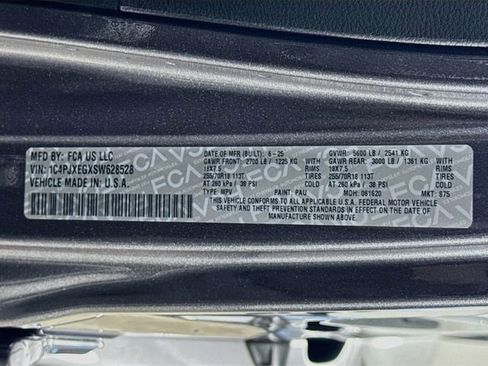 Used 2025 Jeep Wrangler Unlimited Sahara AWD/4WD image 36