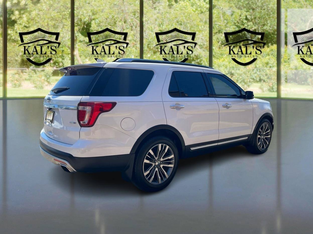 Used 2017 Ford Explorer Platinum AWD/4WD image 5