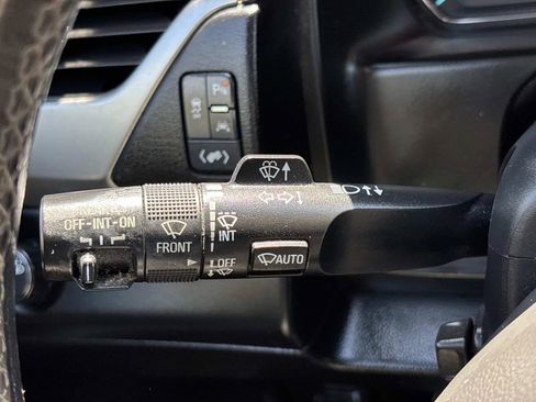 Used 2016 Chevrolet Suburban LTZ image 24