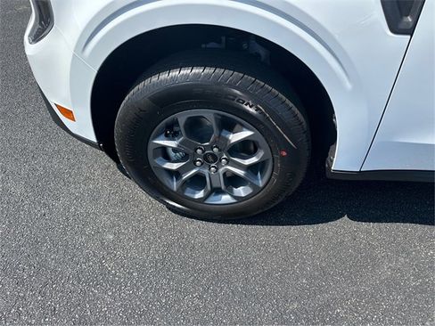 New 2025 Ford Maverick XLT w/ XLT Luxury Package image 15