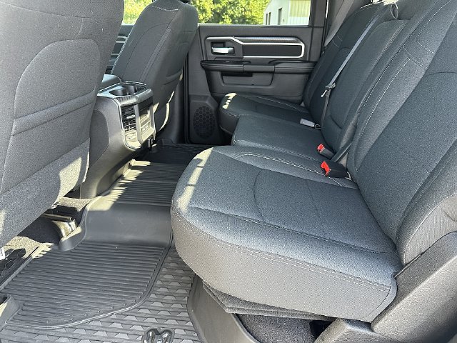 Used 2026 RAM 2500 Big Horn AWD/4WD image 18