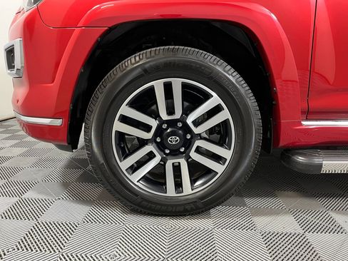 Used 2018 Toyota 4Runner Limited image 22