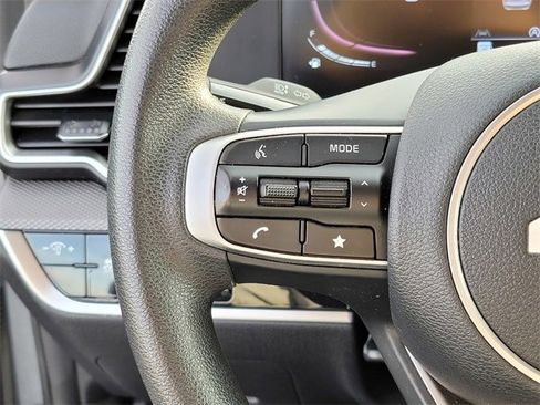 Used 2024 Kia Sportage LX image 24