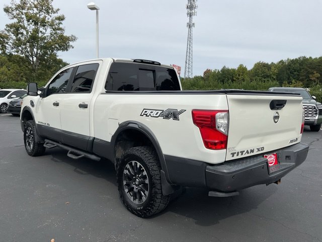 Used 2017 Nissan Titan PRO-4X AWD/4WD image 11