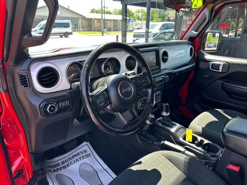 Used 2021 Jeep Wrangler Unlimited Sport AWD/4WD image 20