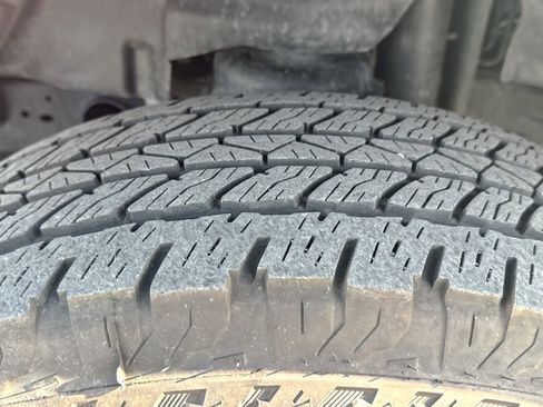 Used 2023 Jeep Gladiator Sport w/ Trailer Tow Package image 11