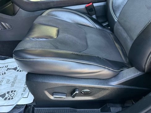 Used 2019 Ford Edge ST w/ Equipment Group 401A AWD/4WD image 37