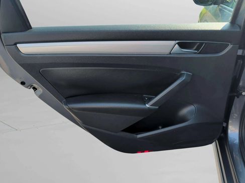 Used 2019 Volkswagen Passat 2.0T Wolfsburg w/ Wheels & Sunroof Package FWD image 38