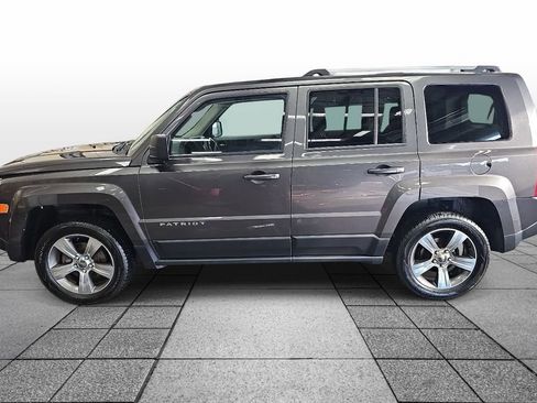 Used 2016 Jeep Patriot High Altitude AWD/4WD image 8