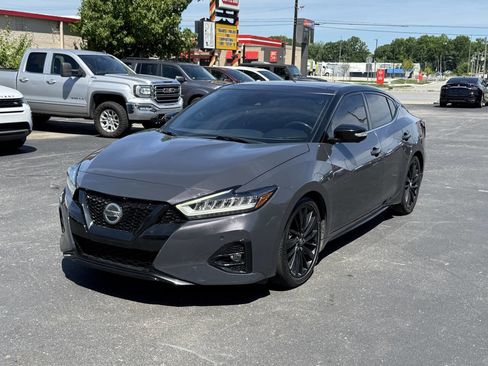 Used 2021 Nissan Maxima Platinum w/ 40th Anniversary Package FWD image 1