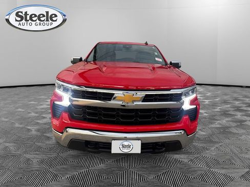 Used 2024 Chevrolet Silverado 1500 LT w/ Z71 Off-Road Package image 8
