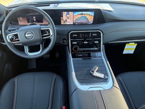 New 2026 Nissan Armada SL w/ Captain's Chari Seat Package image 10