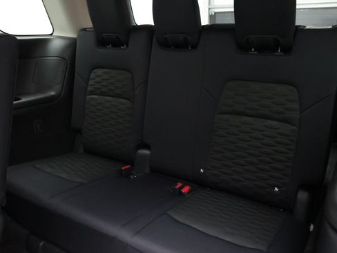 Used 2026 Nissan Pathfinder SV AWD/4WD image 39