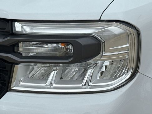 Used 2023 Ford Maverick XLT image 4