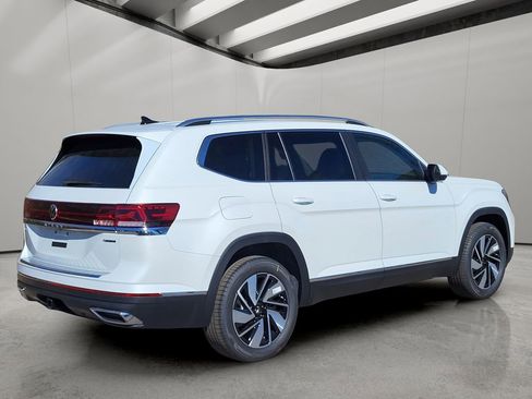 New 2026 Volkswagen Atlas SEL AWD/4WD image 3