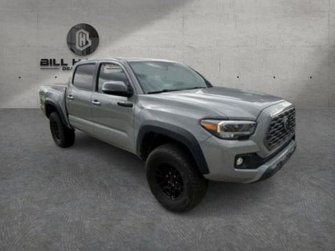 Used 2020 Toyota Tacoma TRD Off-Road w/ TRD Premium Off Road Package image 2