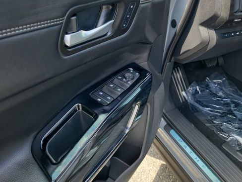 New 2026 Nissan Pathfinder Platinum w/ Cargo Package image 6