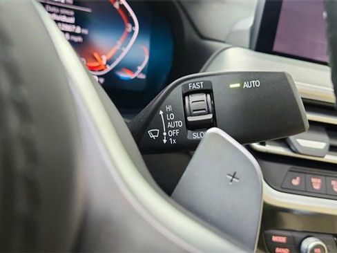 Used 2025 BMW X4 xDrive30i image 44