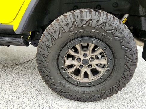 Used 2023 Jeep Wrangler Unlimited Rubicon 392 w/ Trailer Tow Package AWD/4WD image 9